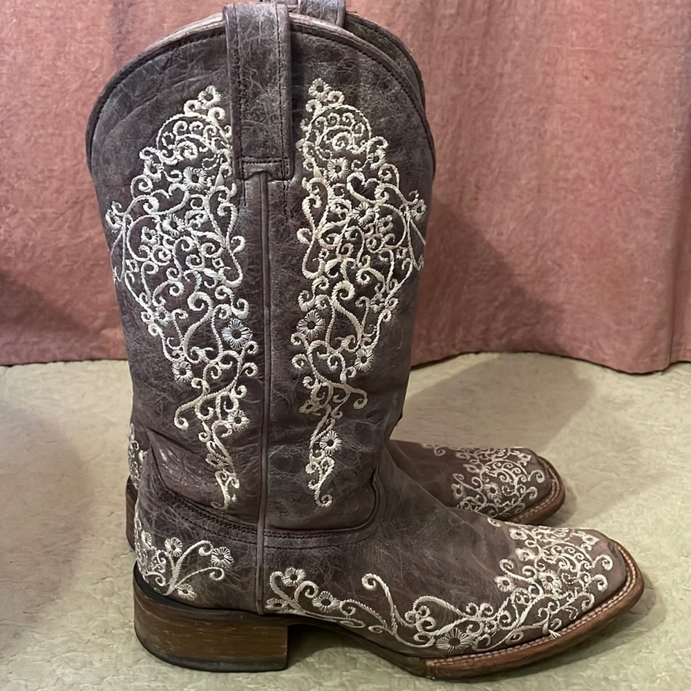 Corral Boots Square Toe Lace Detail